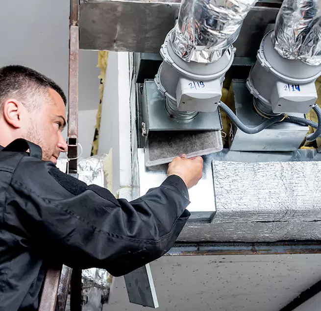  Why Homeowners & Businesses Trust Us in Dubuque, IA?